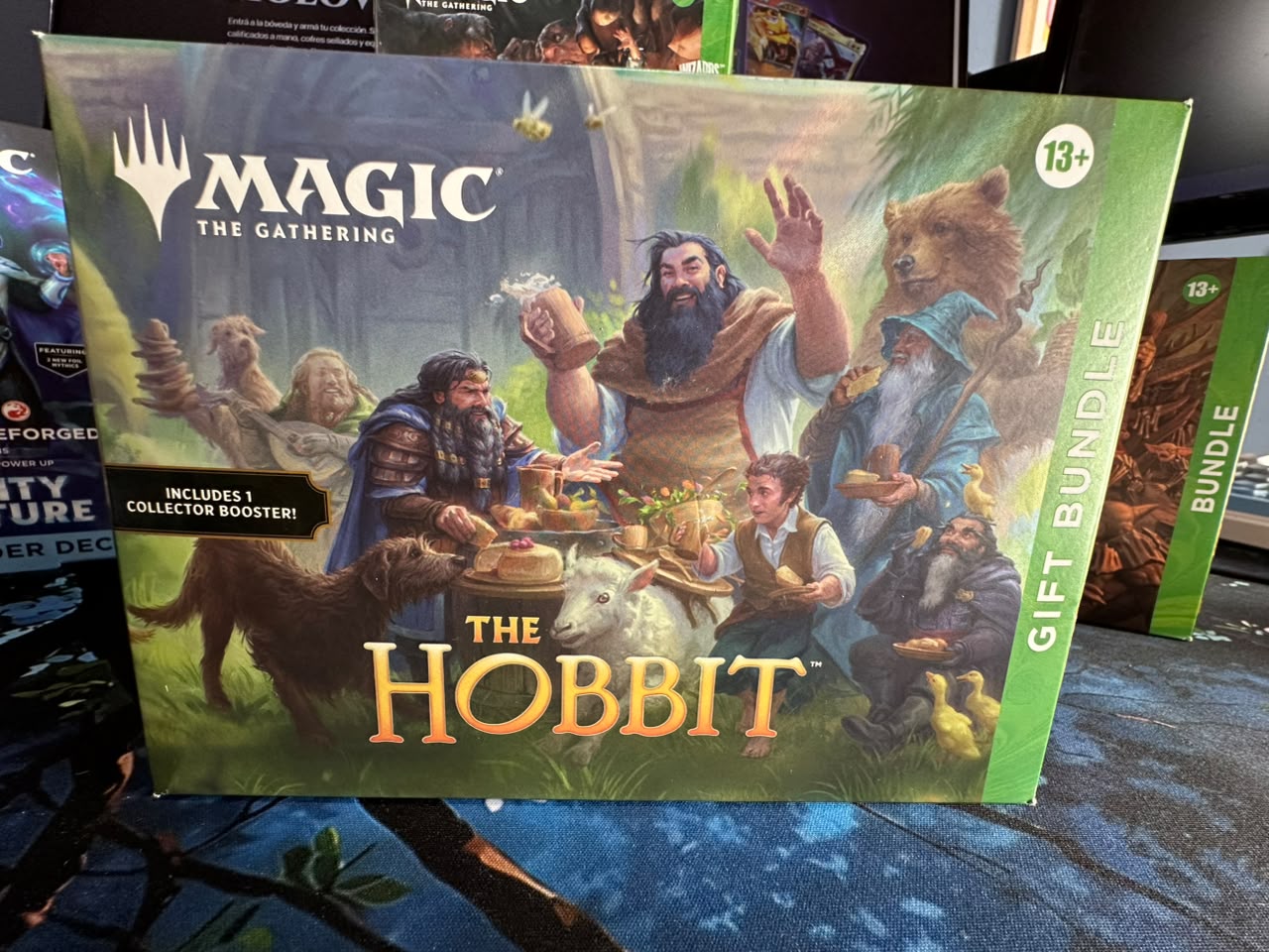 MTG GIFT BUNDLE: The Hobbit - Inglés